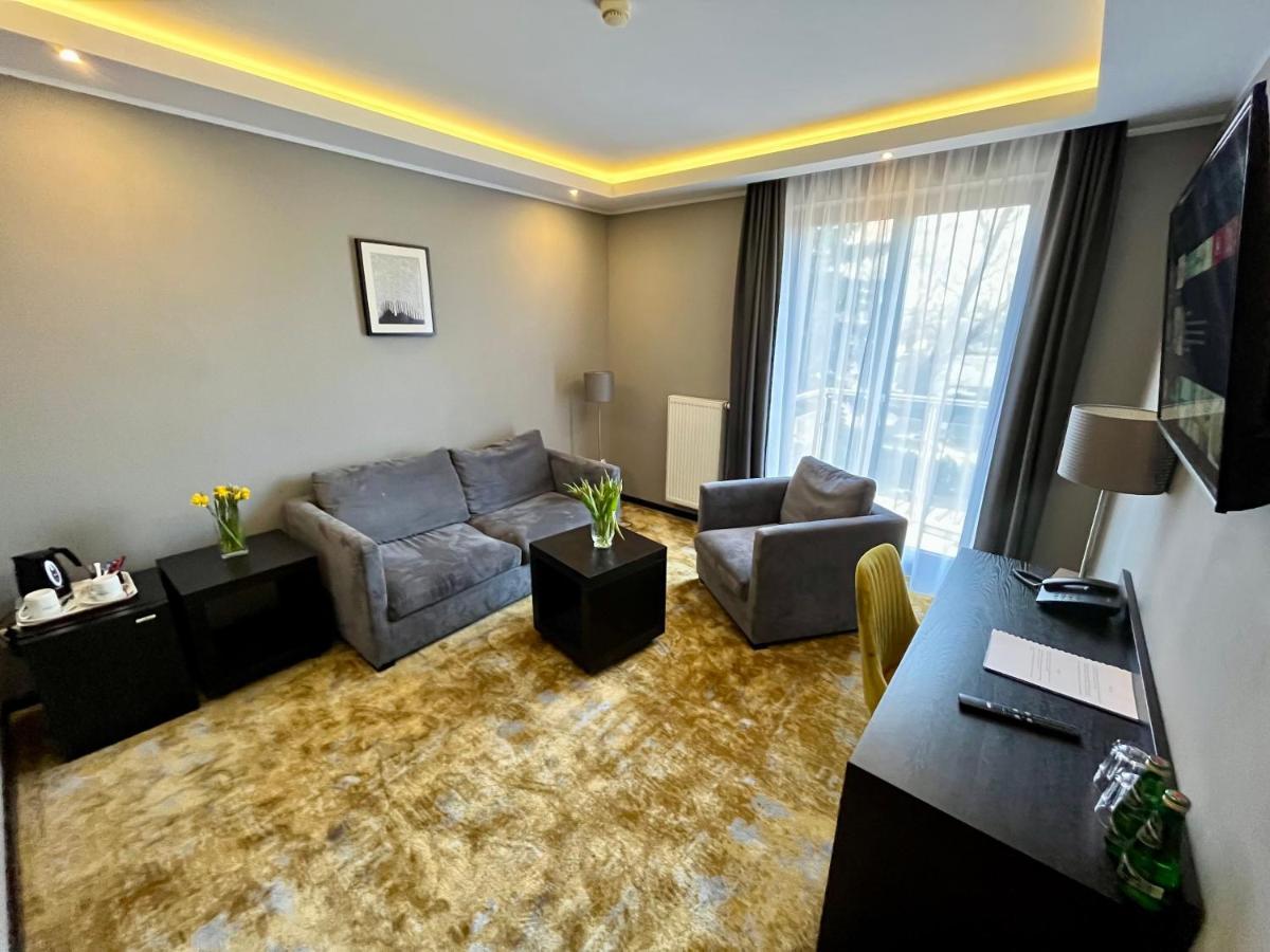Malta Premium Hotel Poznań Buitenkant foto
