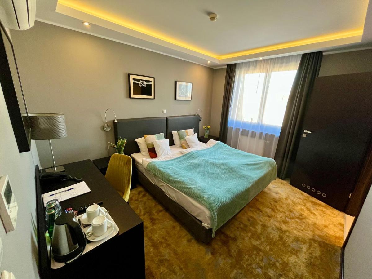 Malta Premium Hotel Poznań Buitenkant foto