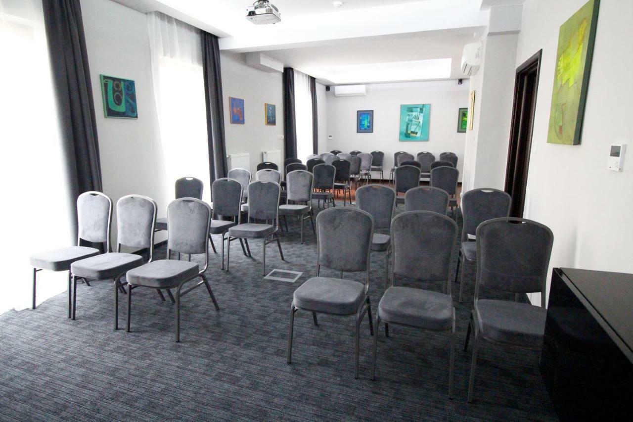 Malta Premium Hotel Poznań Buitenkant foto